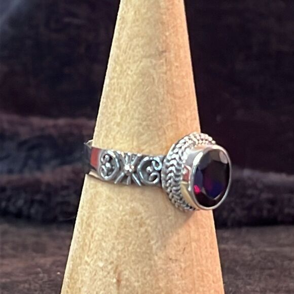 Mozambique Garnet Sterling Silver Ring 10 - Picture 6 of 12